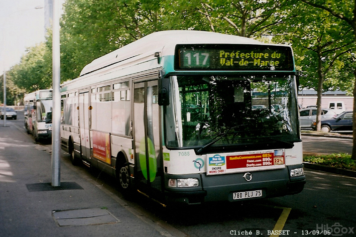 117_5.jpg - ©  B. BASSET - Merci à B.BASSET