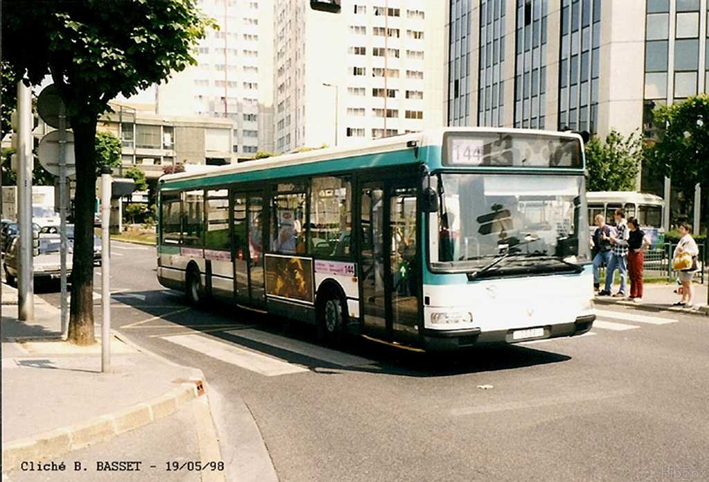 144_13.jpg - ©  B. BASSET - Merci à B.BASSET