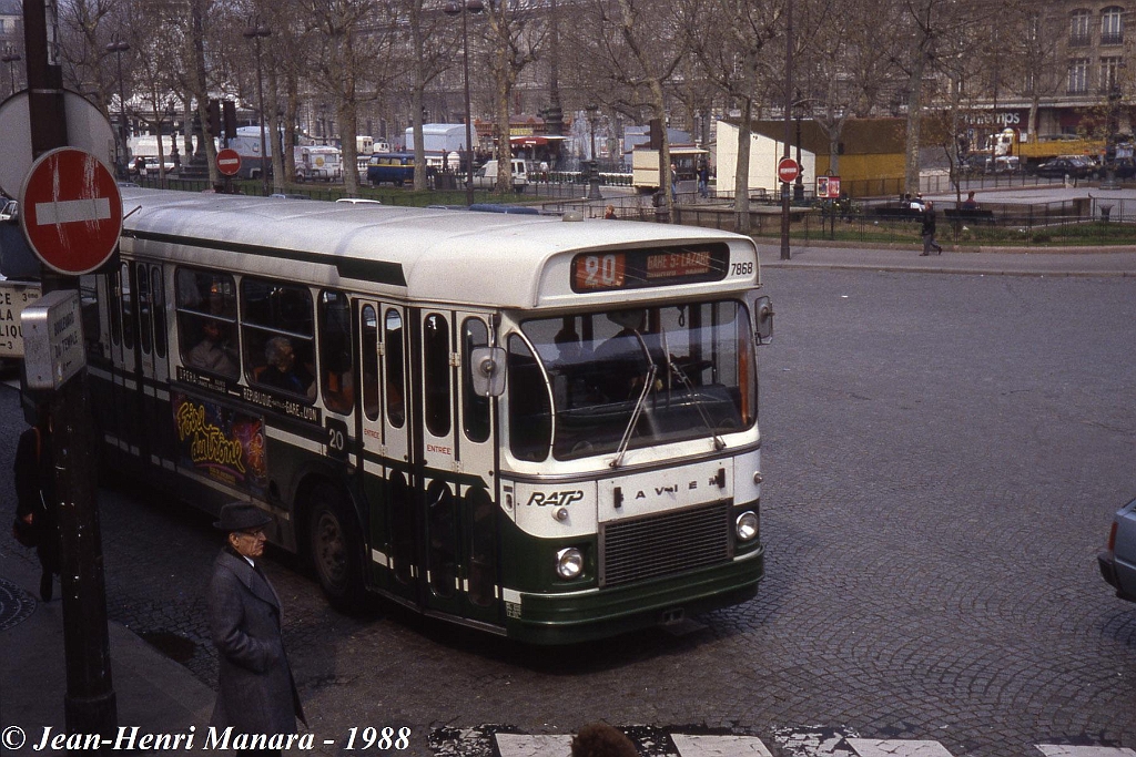 20_jhm-1988-0074---france-paris-ratp-autobus_16249399014_o.jpg - © Jean-Henri Manara - Merci à Jean-Henri Manara
