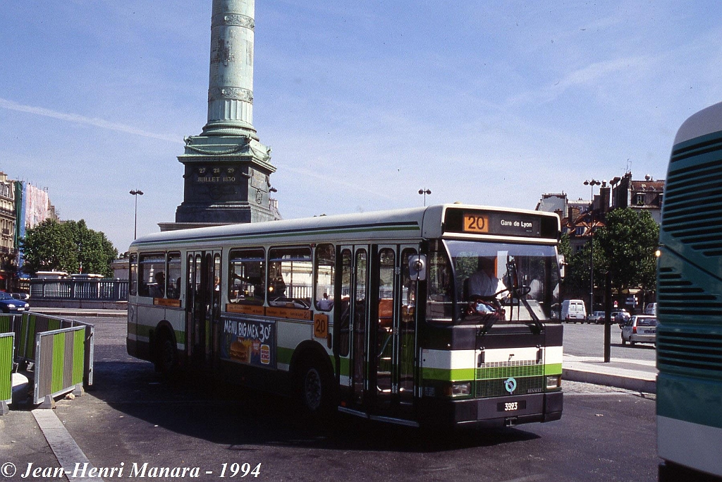 20_jhm-1994-0165---france-paris-ratp-autobus_20837485145_o.jpg - © Jean-Henri Manara - Merci à Jean-Henri Manara