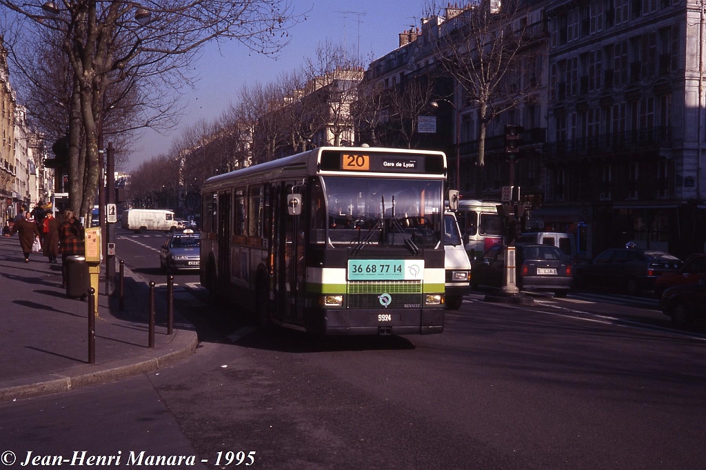 20_jhm-1995-0080---france-paris-ratp-autobus_21026910505_o.jpg - © Jean-Henri Manara - Merci à Jean-Henri Manara