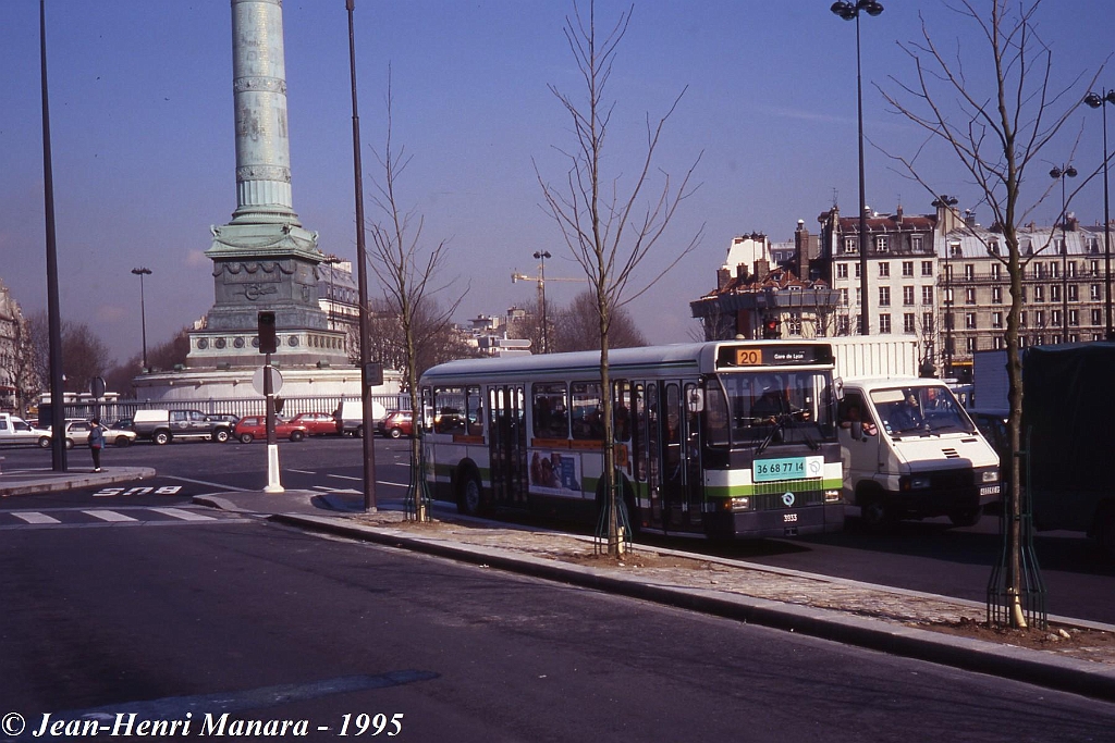 20_jhm-1995-0083---france-paris-ratp-autobus_20839008988_o.jpg - © Jean-Henri Manara - Merci à Jean-Henri Manara