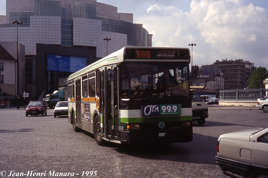 20_jhm-1995-0150---france-paris-ratp-autobus_21016968542_o.jpg - © Jean-Henri Manara - Merci à Jean-Henri Manara
