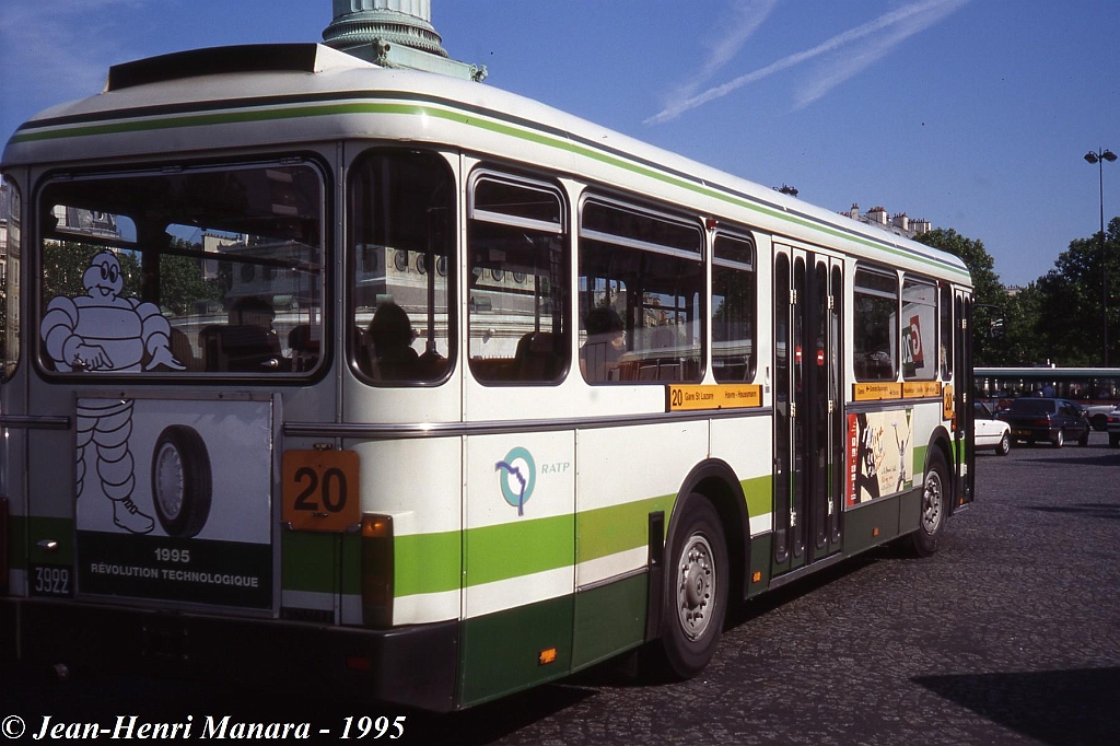 20_jhm-1995-0260---france-paris-ratp-autobus_20405799843_o.jpg - © Jean-Henri Manara - Merci à Jean-Henri Manara