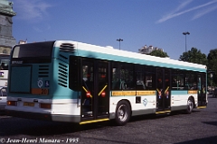 20_jhm-1995-0266---france-paris-ratp-autobus_20839046148_o
