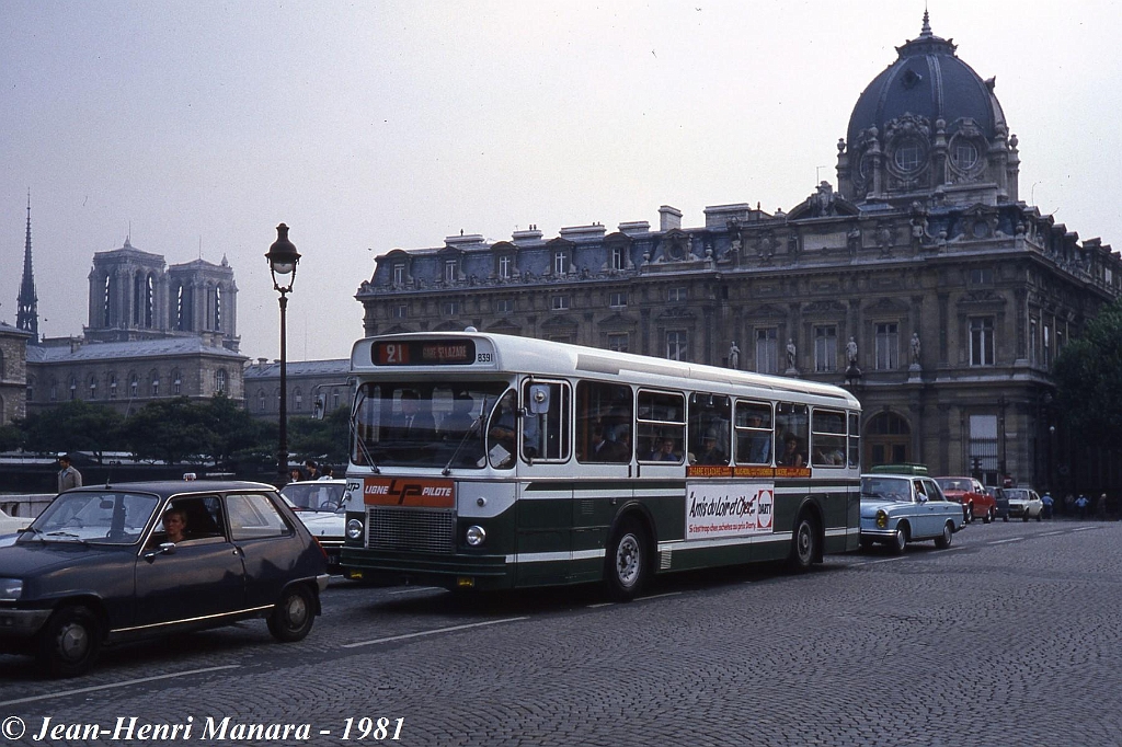 21_jhm-1981-2312---france-paris-ratp-autobus_15483832970_o.jpg - © Jean-Henri Manara - Merci à Jean-Henri Manara