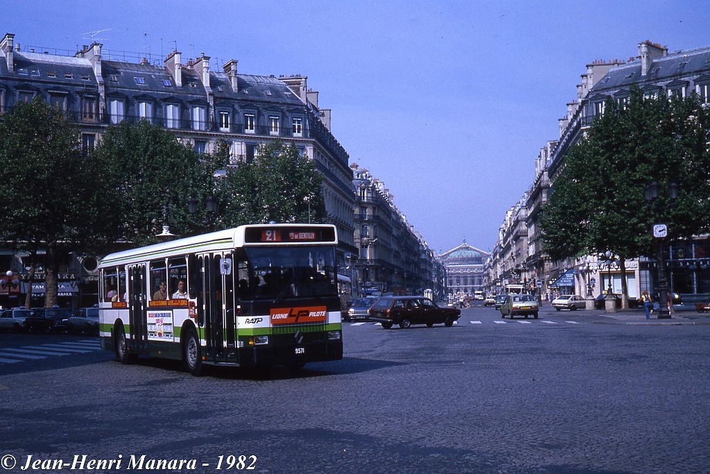 21_jhm-1982-1992---france-paris-ratp-autobus_15131911893_o.jpg - © Jean-Henri Manara - Merci à Jean-Henri Manara