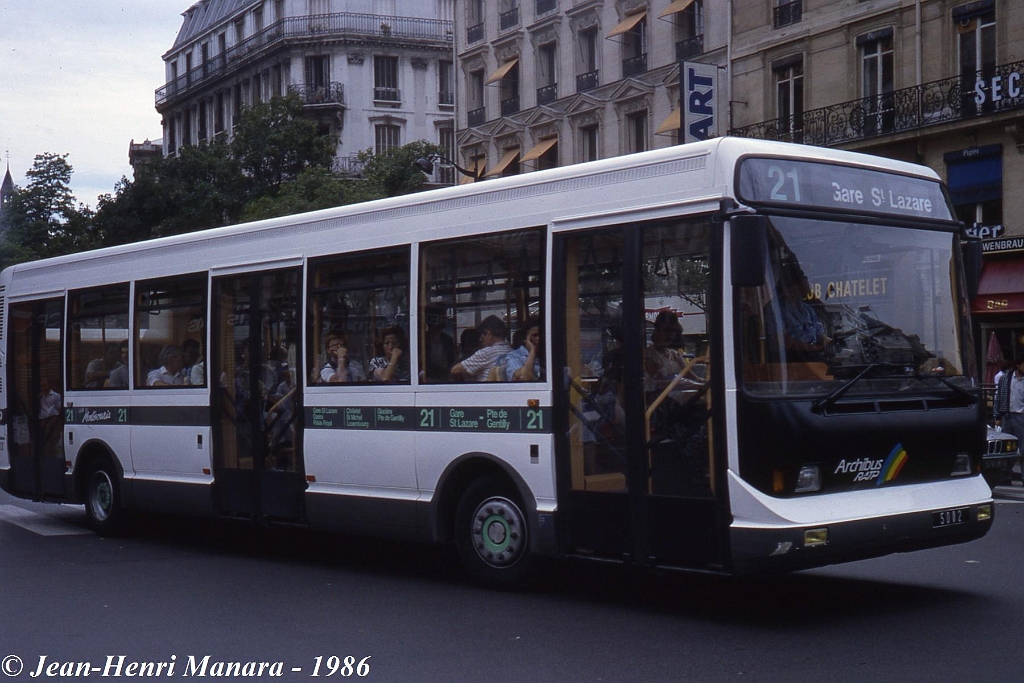 21_jhm-1986-1241---france-paris-ratp-autobus_16004123223_o.jpg - © Jean-Henri Manara - Merci à Jean-Henri Manara
