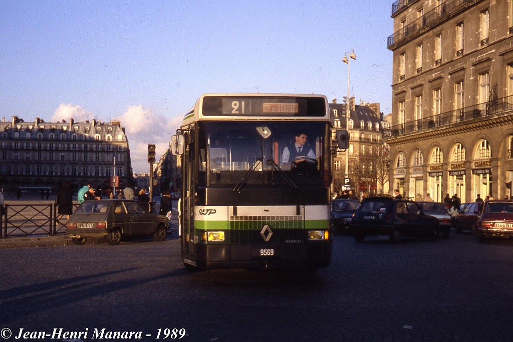 21_jhm-1989-0031---france-paris-ratp-autobus_16831936068_o.jpg - © Jean-Henri Manara - Merci à Jean-Henri Manara