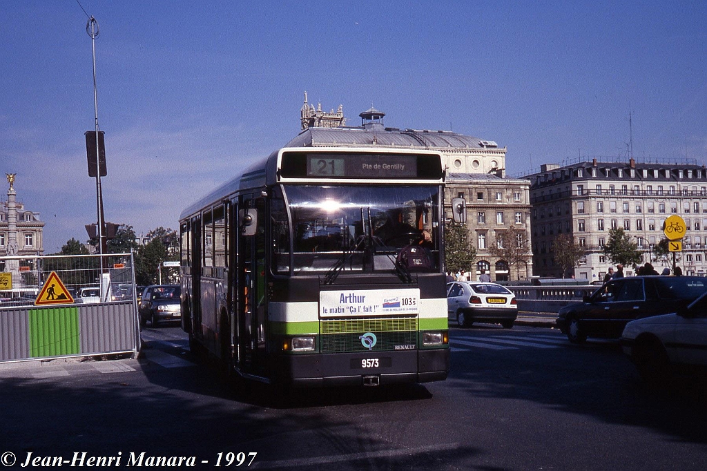 21_jhm-1997-0499---france-paris-ratp-autobus_21193445819_o.jpg - © Jean-Henri Manara - Merci à Jean-Henri Manara