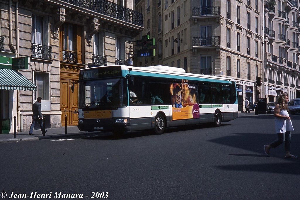 21_jhm-2003-0177---france-paris-ratp-autobus_22456763655_o.jpg - © Jean-Henri Manara - Merci à Jean-Henri Manara