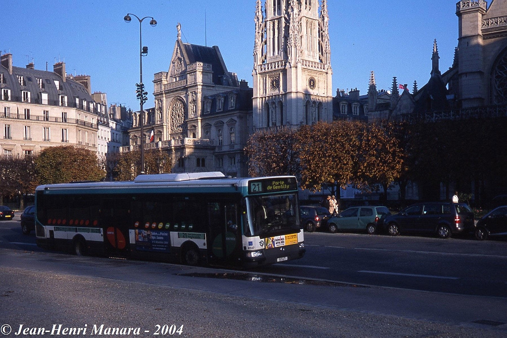 21_jhm-2004-0342---france-paris-ratp-autobus_22047024973_o.jpg - © Jean-Henri Manara - Merci à Jean-Henri Manara