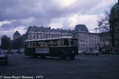 21_jhm-1971-0020---france-paris-ratp-autobus-la-fin-des-tn4-hp-sur-le-21_10081387785_o