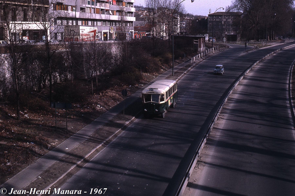 24_jhm-1967-0077---paris-ratp-autobus-tn4h-bl-pont-de-charenton_6260658114_o.jpg - © Jean-Henri Manara - Merci à Jean-Henri Manara