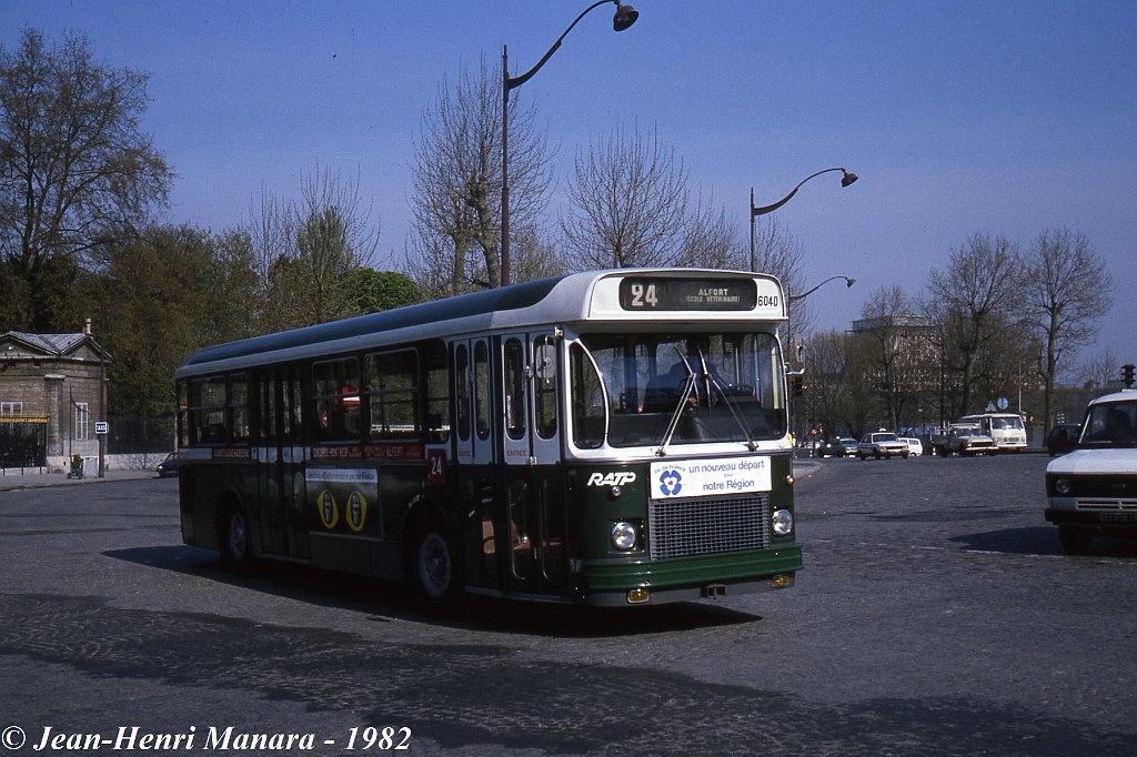 24_jhm-1982-0346---france-paris-ratp-autobus_15740298186_o.jpg - © Jean-Henri Manara - Merci à Jean-Henri Manara