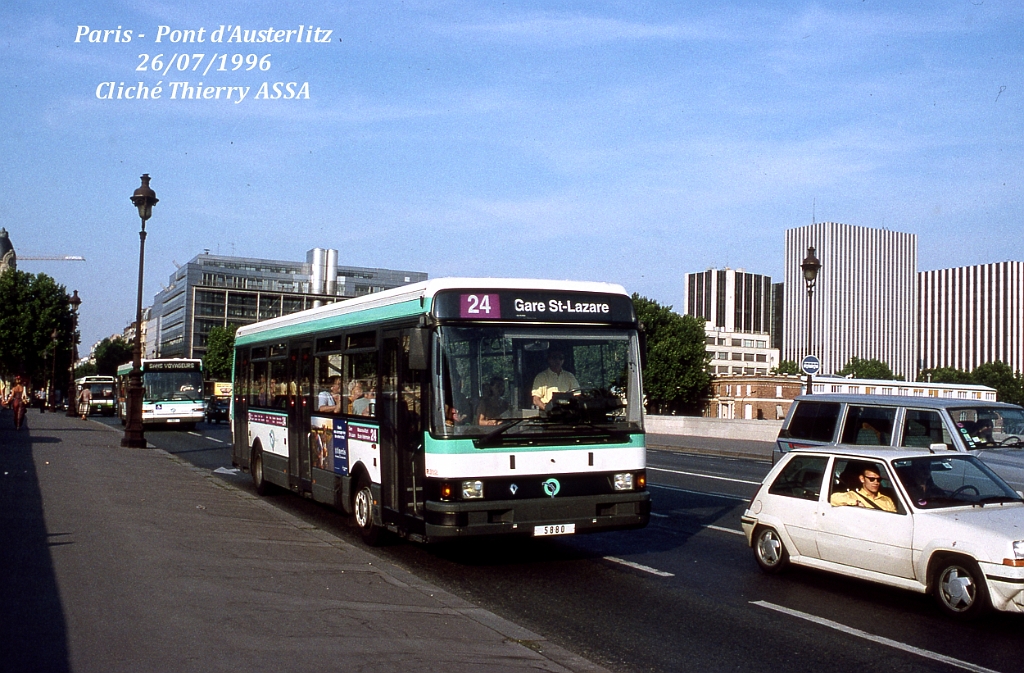 24_thierry assa_1996_10608.jpg - © T. ASSA- Merci à Thierry ASSA