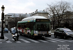 24_thierry assa_2006_00012