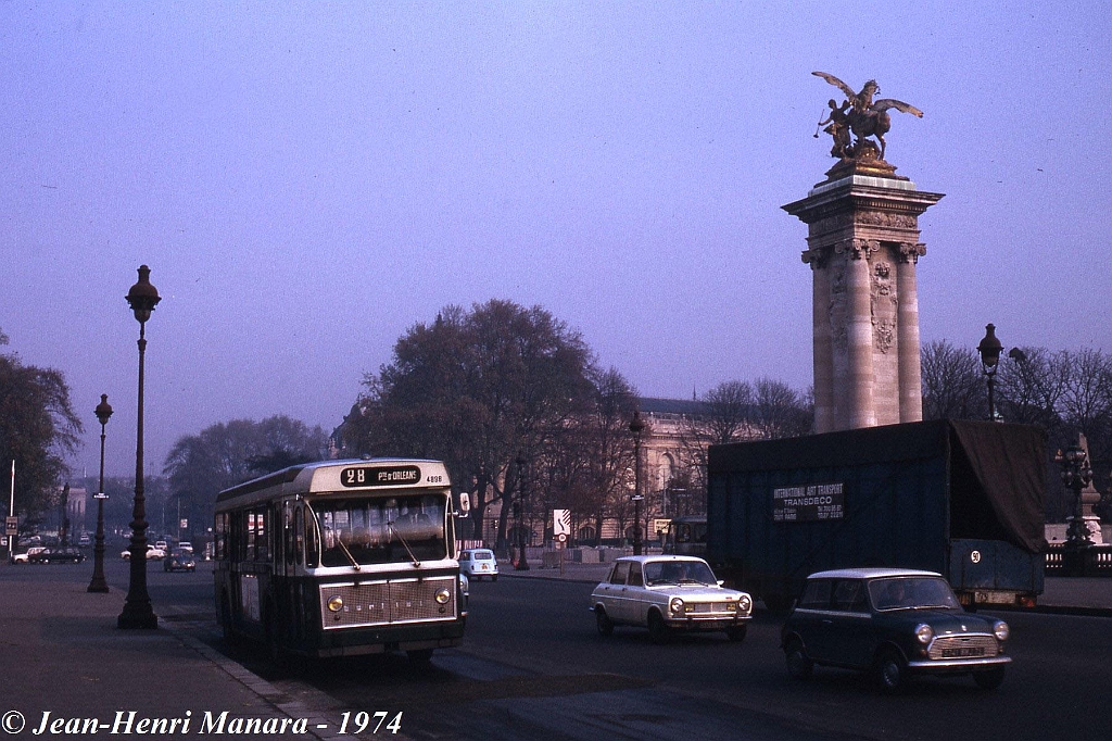 28_jhm-1974-1394---france-paris-ratp-autobus_11308440563_o.jpg