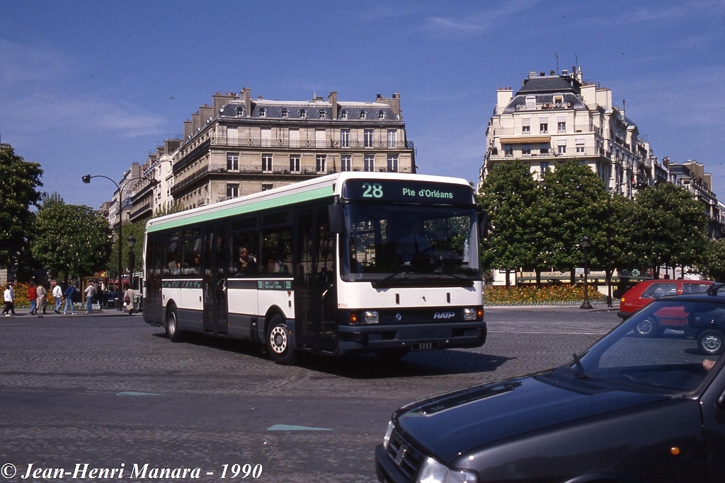 28_jhm-1990-0243_17792857744_o.jpg - © Jean-Henri Manara - Merci à Jean-Henri Manara