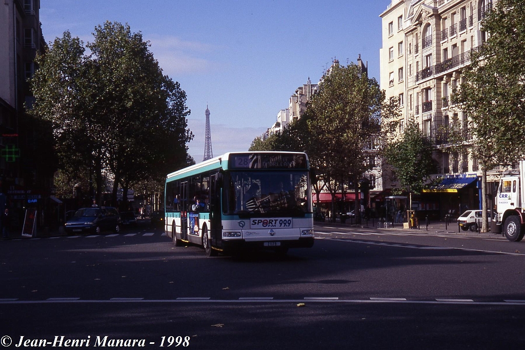 28_jhm-1998-0419---france-paris-ratp-autobus_21378257320_o.jpg - © Jean-Henri Manara - Merci à Jean-Henri Manara