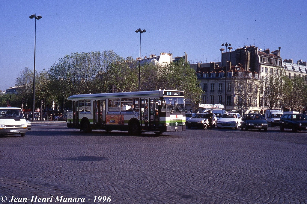 29_jhm-1996-0803---france-paris-ratp-autobus_21188790572_o.jpg - © Jean-Henri Manara - Merci à Jean-Henri Manara