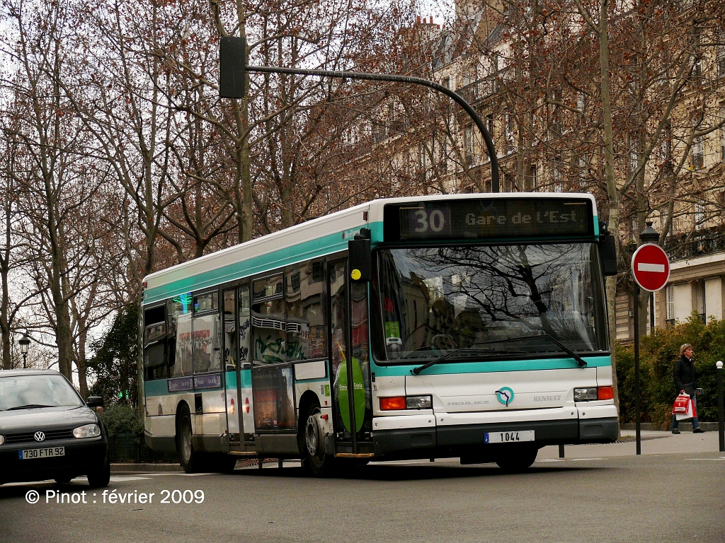 L 30 P1050196bis.JPG