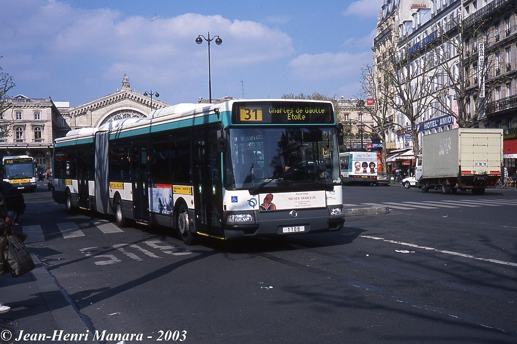 jhm-2003-0057---france-paris-ratp-autobus_21834171074_o.jpg - © Jean-Henri Manara - Merci à Jean-Henri Manara