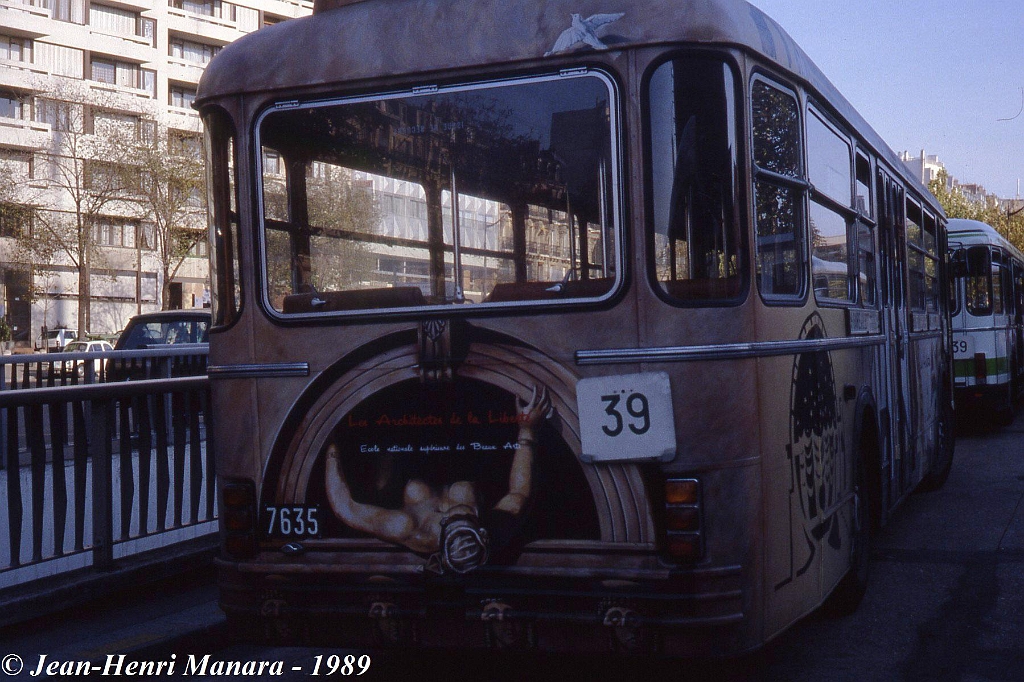 39_jhm-1989-0813---france-paris-ratp-autobus_16397286114_o.jpg - © Jean-Henri Manara - Merci à Jean-Henri Manara