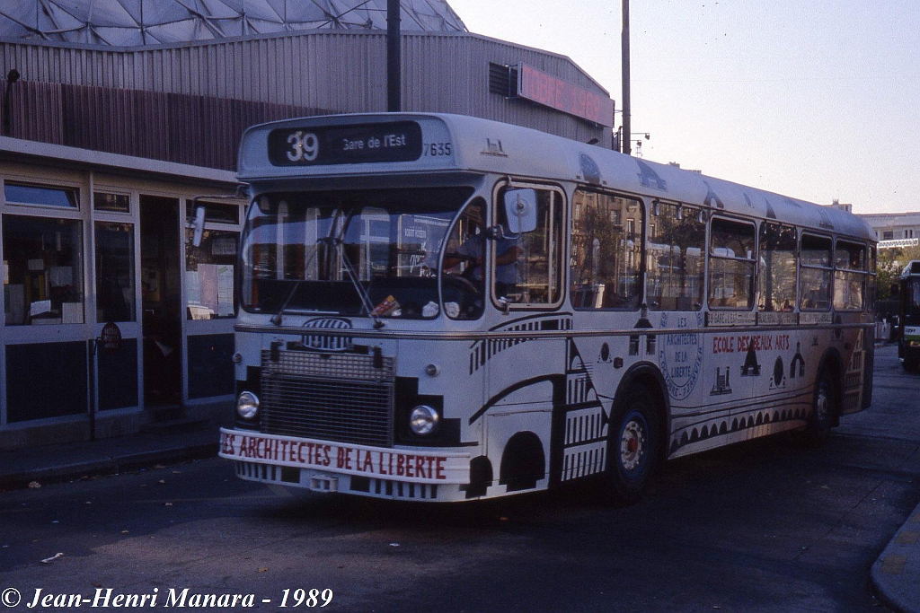 39_jhm-1989-0822---france-paris-ratp-autobus_16993724726_o.jpg - © Jean-Henri Manara - Merci à Jean-Henri Manara