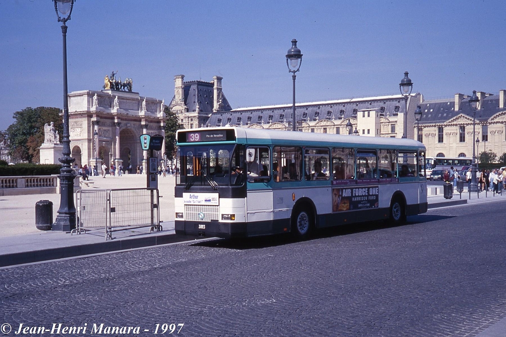39_jhm-1997-0512---france-paris-ratp-autobus_20759183243_o.jpg - © Jean-Henri Manara - Merci à Jean-Henri Manara