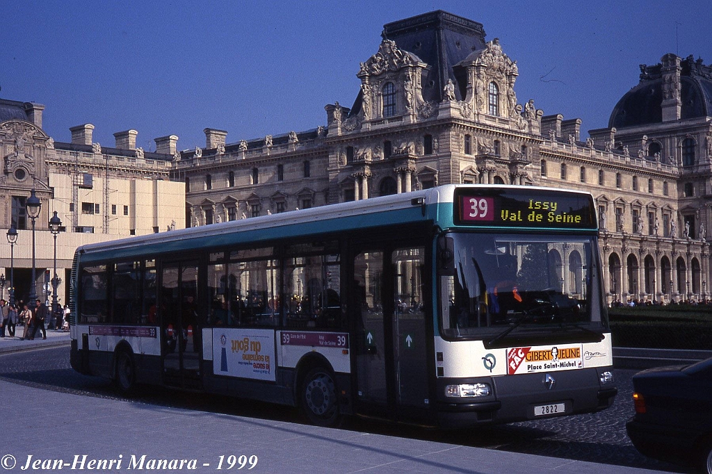 39_jhm-1999-0472---france-paris-ratp-autobus_21104035324_o.jpg - © Jean-Henri Manara - Merci à Jean-Henri Manara
