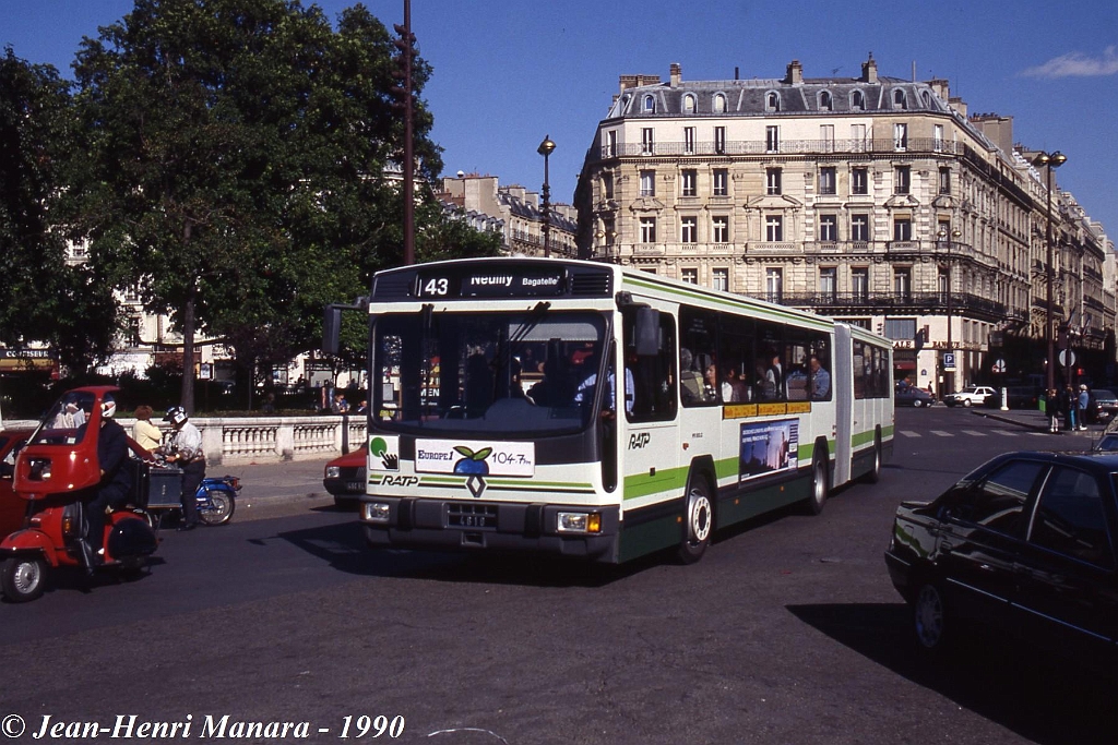 43_jhm-1990-1174_17794871923_o.jpg