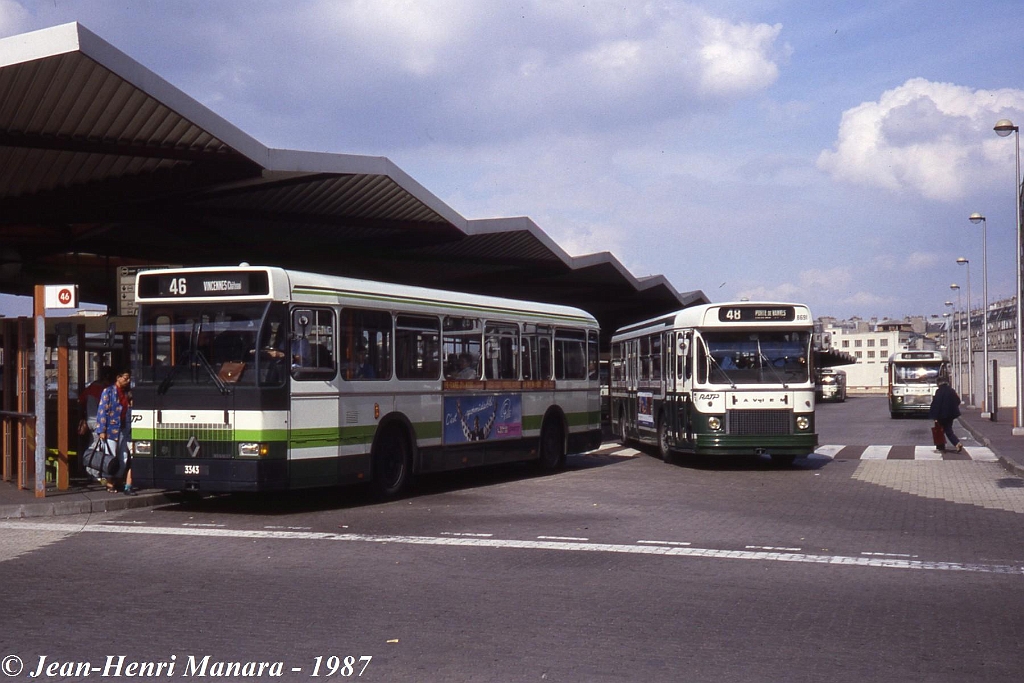 46_jhm-1987-0688_16112116113_o - Copie.jpg