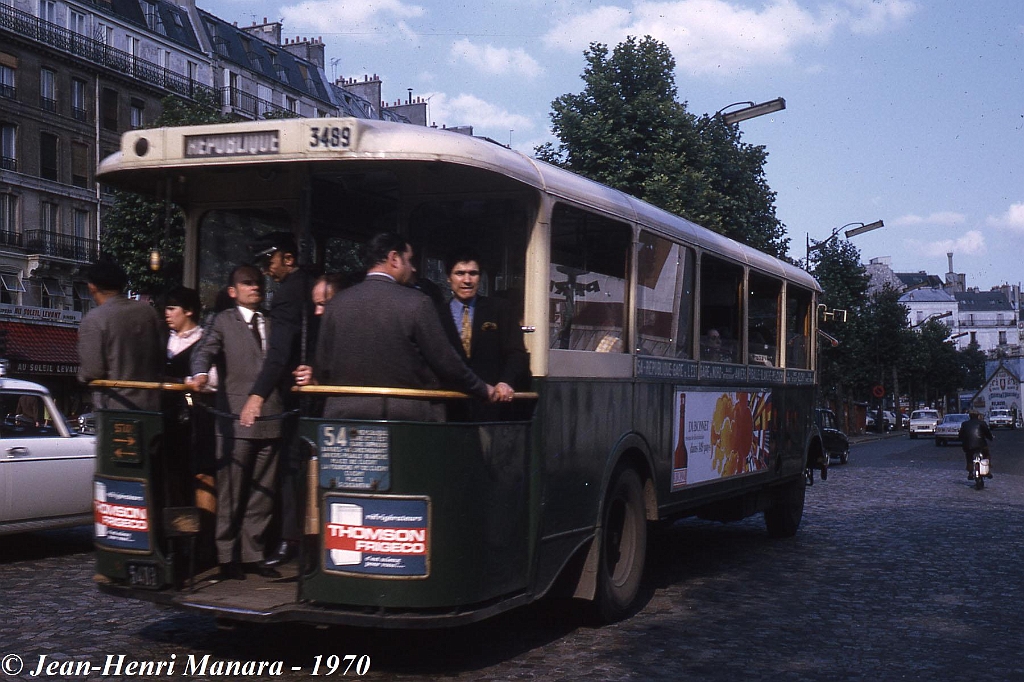 54_jhm-1970-0408---france-paris-ratp-autobus-tn4-hp_9999519854_o.jpg
