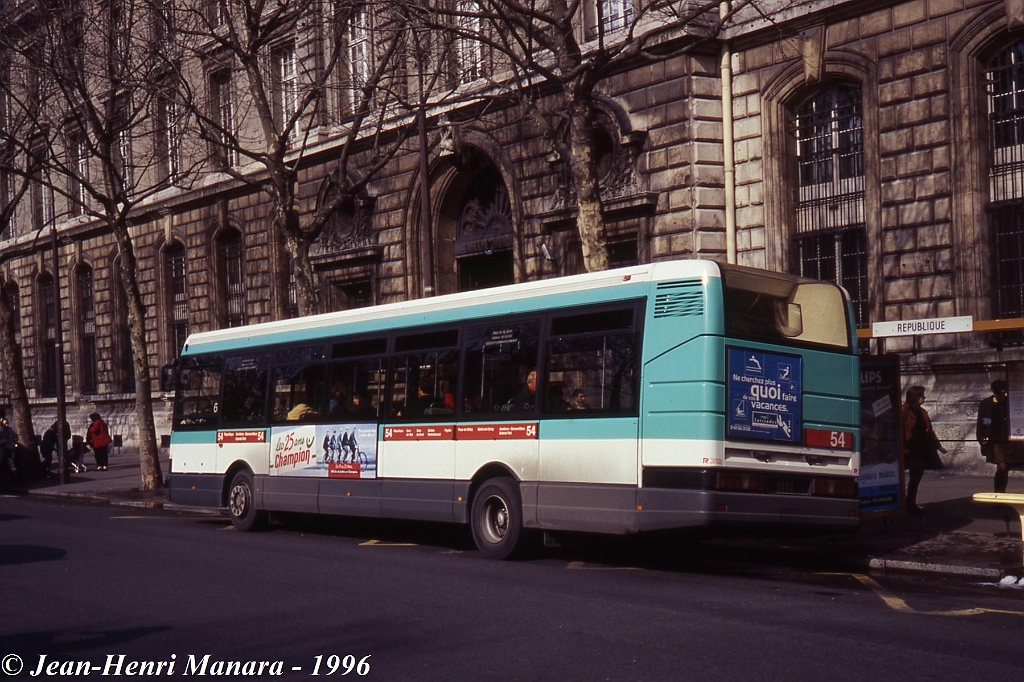 54_jhm-1996-0014---france-paris-ratp-autobus_21206556681_o.jpg