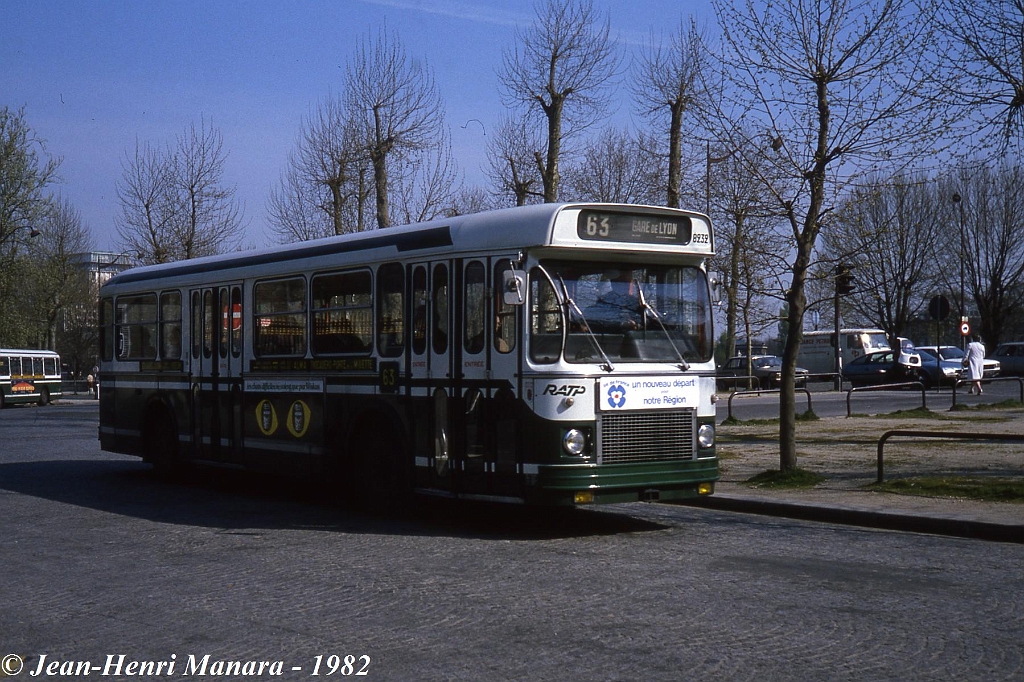 63_jhm-1982-0347---france-paris-ratp-autobus_15578582678_o.jpg