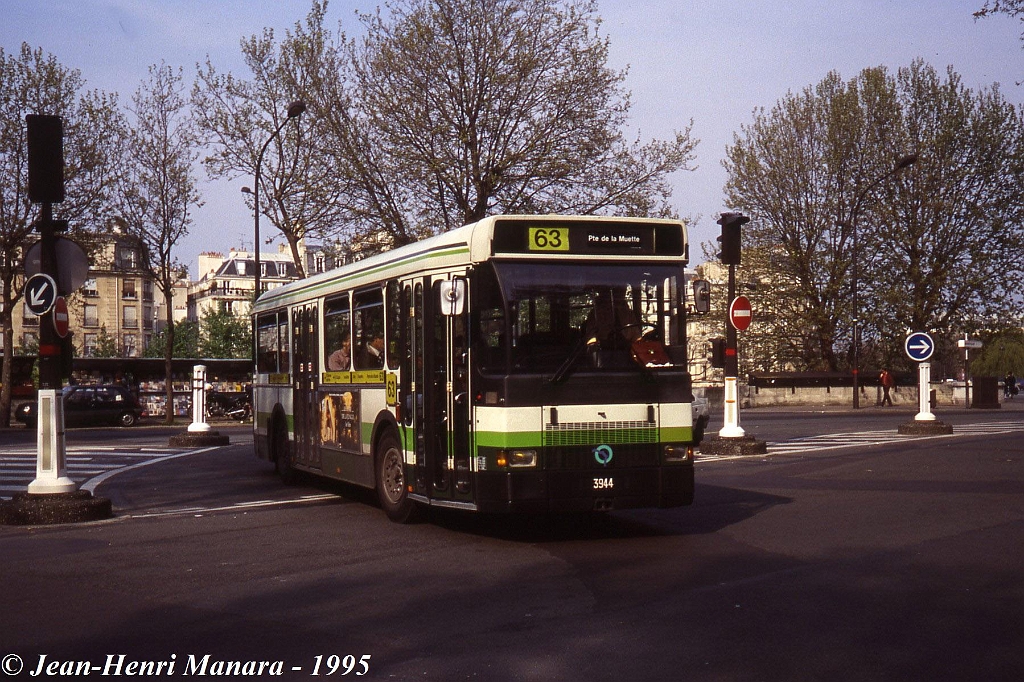 63_jhm-1995-0120---france-paris-ratp-autobus_20839150708_o.jpg
