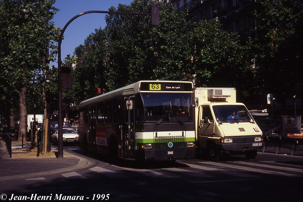 63_jhm-1995-0346---france-paris-ratp-autobus_21000720236_o.jpg