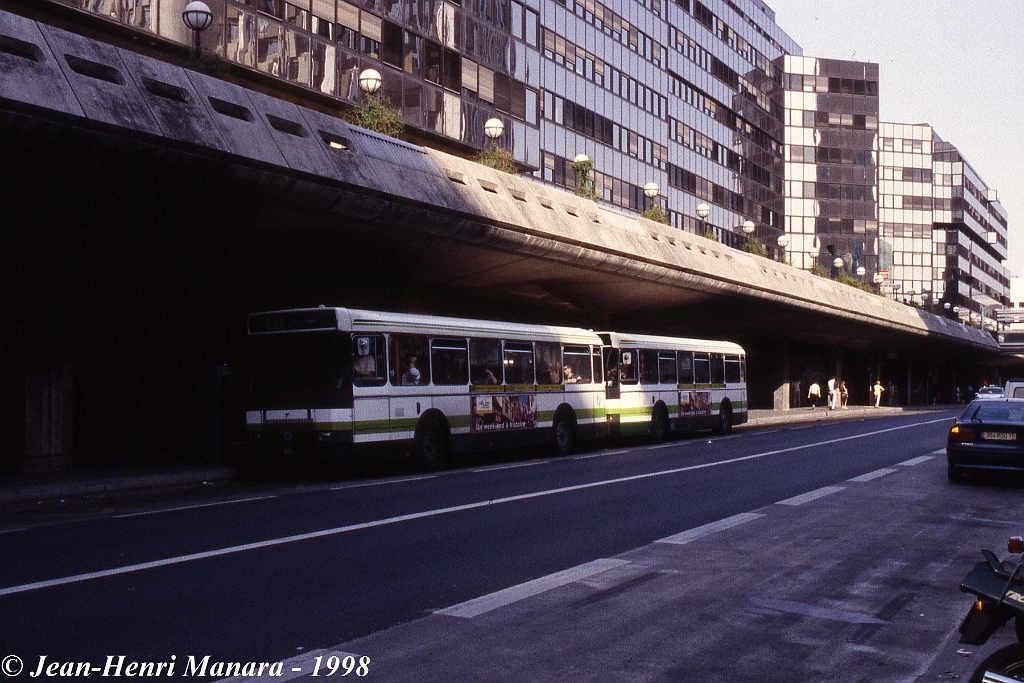 63_jhm-1998-0113---france-paris-ratp-autobus_21568206645_o.jpg
