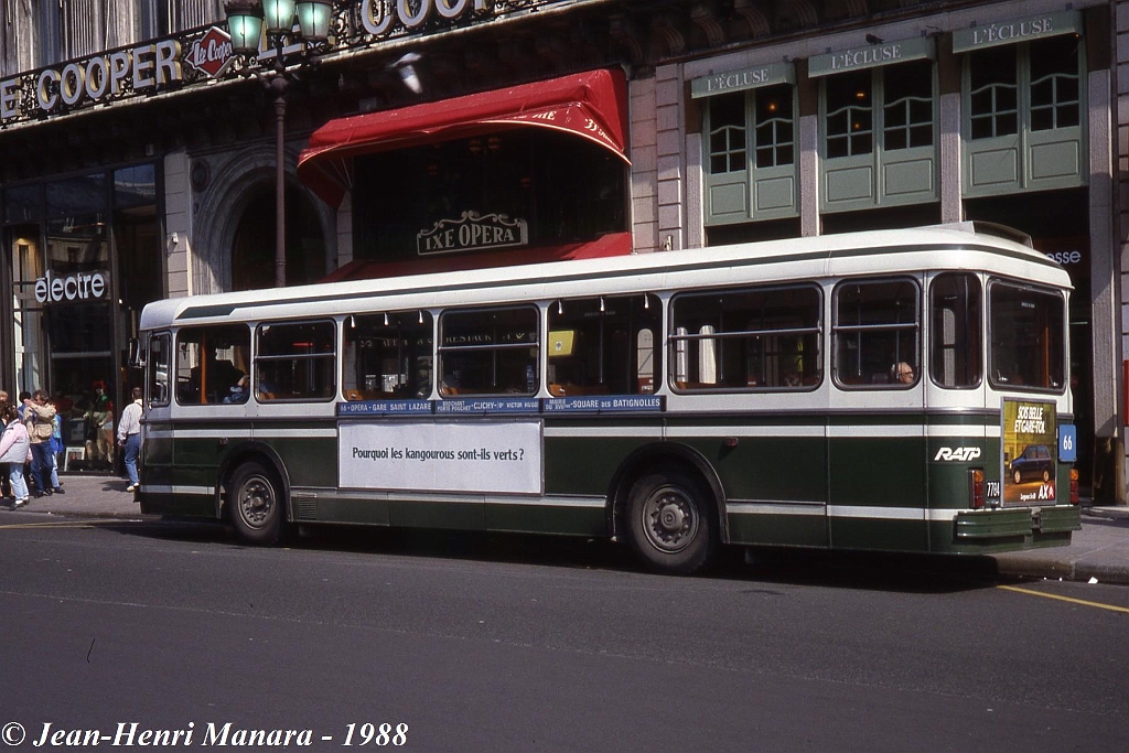 65_jhm-1988-0079---france-paris-ratp-autobus_16664304957_o.jpg - © Jean-Henri Manara - Merci à Jean-Henri Manara