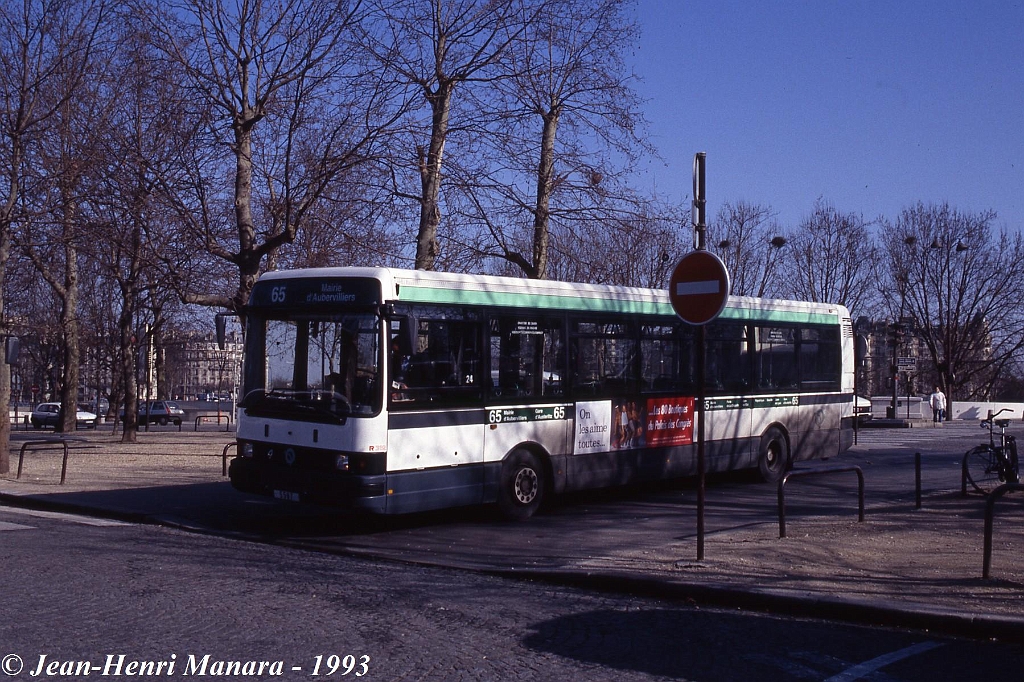 65_jhm-1993-0050---france-paris-ratp-autobus_20429800531_o.jpg - © Jean-Henri Manara - Merci à Jean-Henri Manara