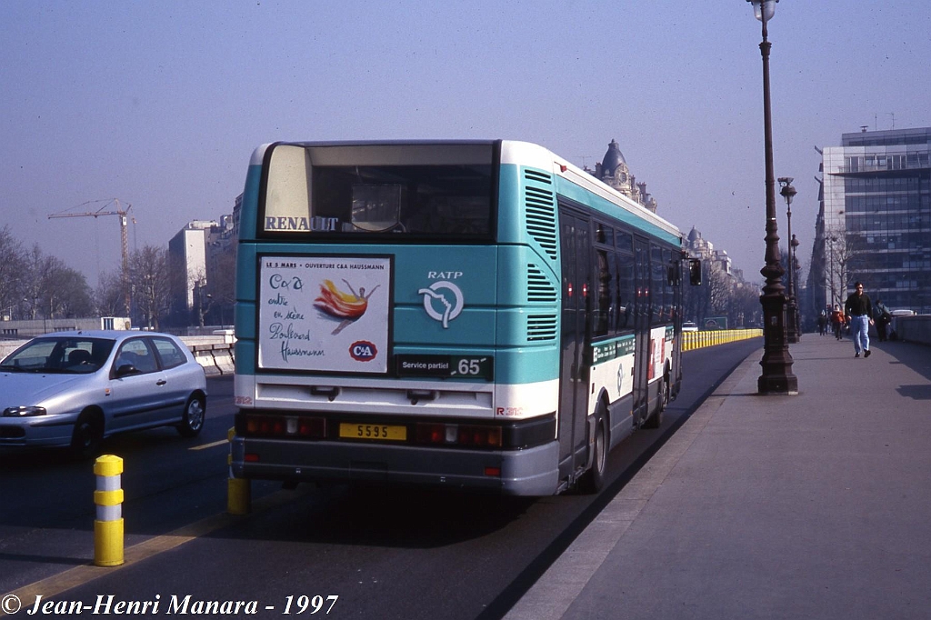 65_jhm-1997-0027---france-paris-ratp-autobus_21388501921_o.jpg - © Jean-Henri Manara - Merci à Jean-Henri Manara