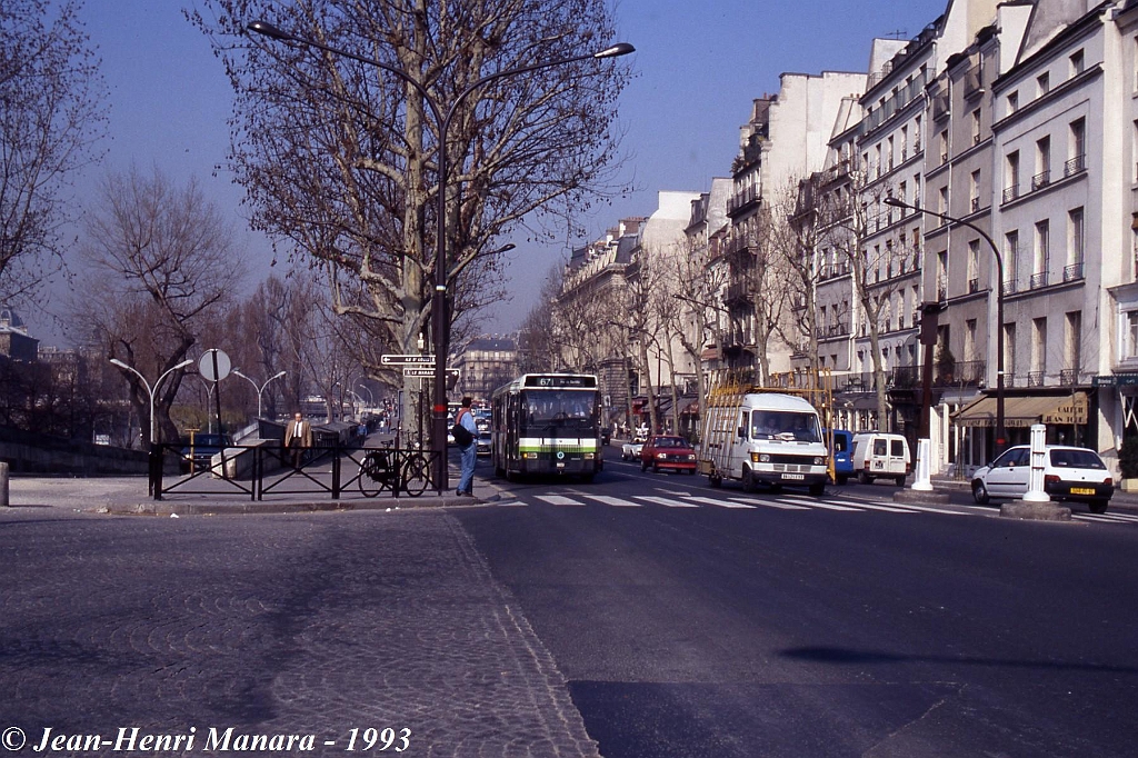 67_jhm-1993-0066---france-paris-ratp-autobus_20236973739_o.jpg - © Jean-Henri Manara - Merci à Jean-Henri Manara