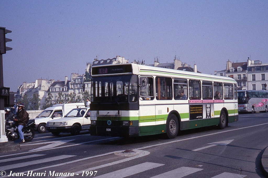 67_jhm-1997-0032---france-paris-ratp-autobus_21380330195_o.jpg - © Jean-Henri Manara - Merci à Jean-Henri Manara