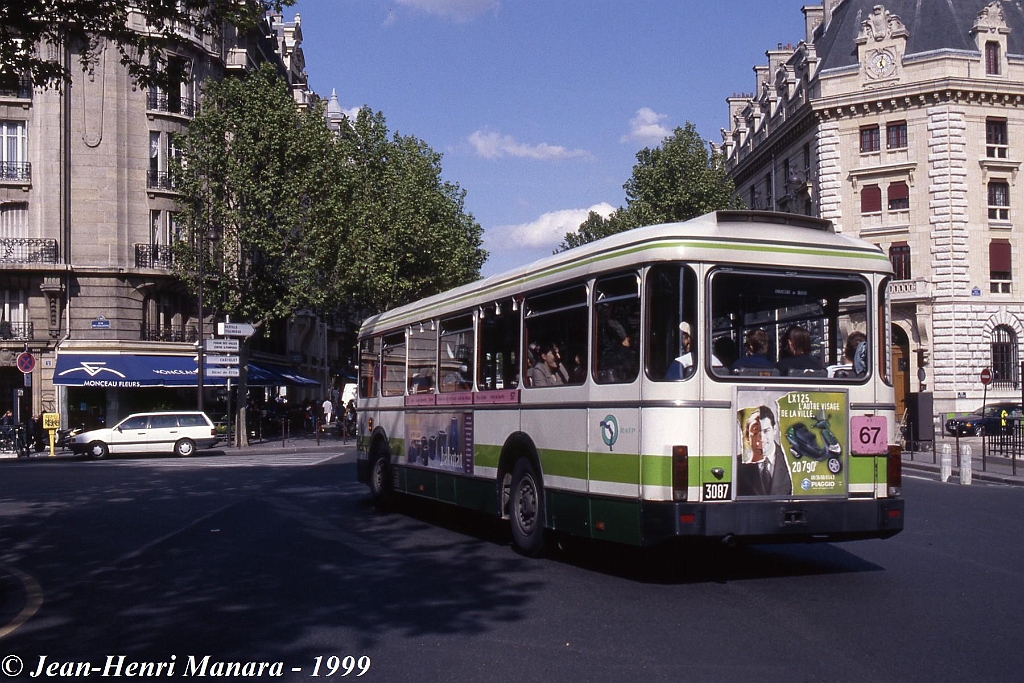 67_jhm-1999-0102---france-paris-ratp-autobus_21539152740_o.jpg - © Jean-Henri Manara - Merci à Jean-Henri Manara