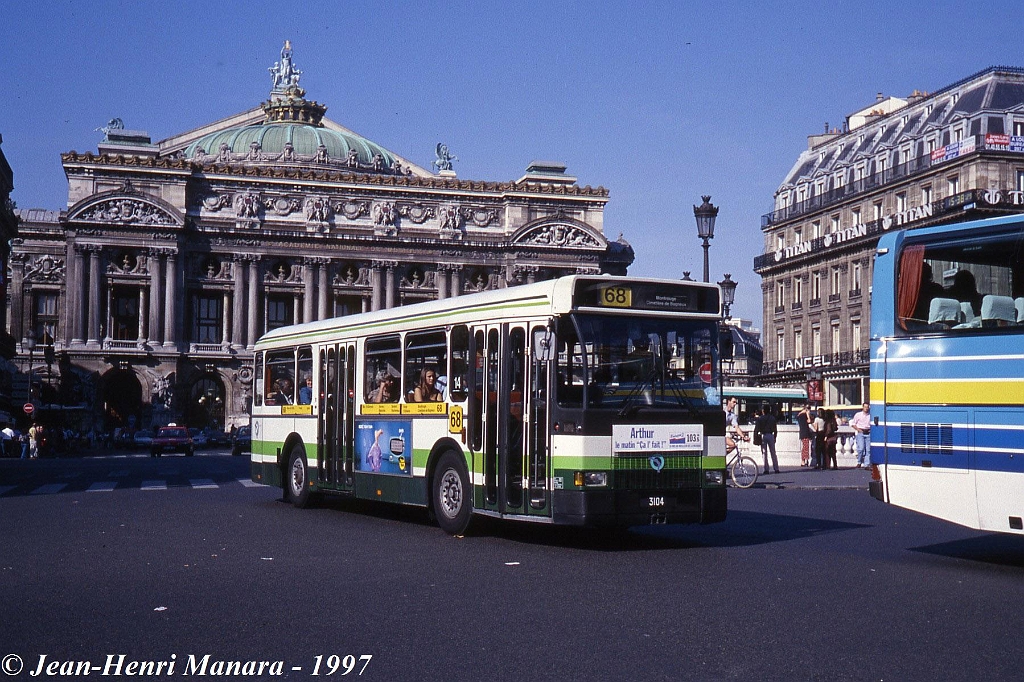 68_jhm-1997-0523---france-paris-ratp-autobus_21369546662_o.jpg