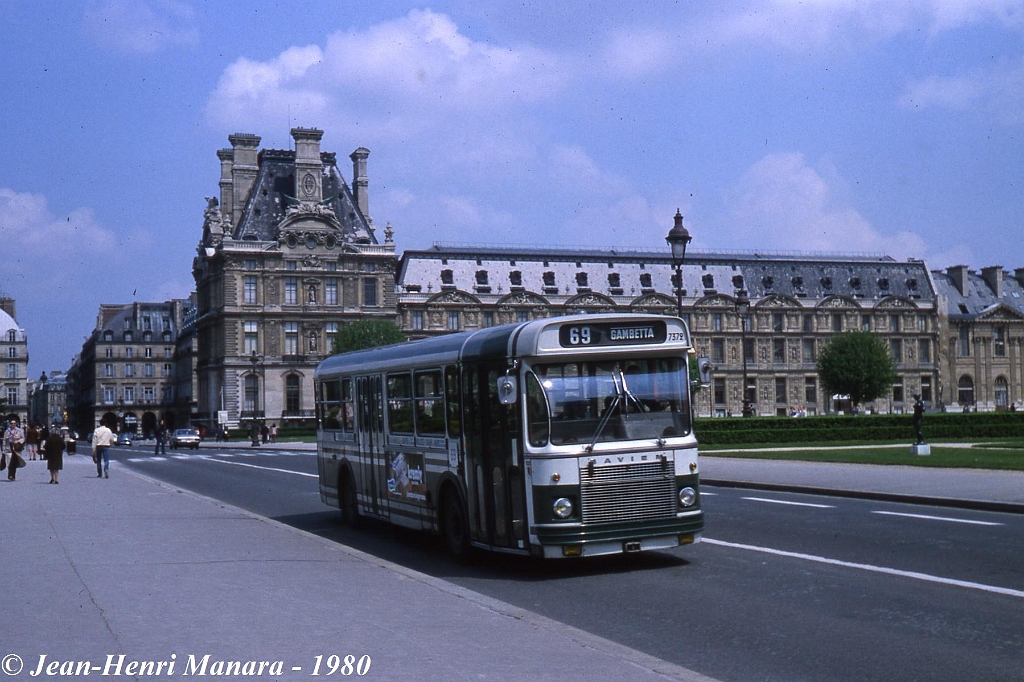 69_jhm-1980-0508---france-paris-ratp-autobus_15306972482_o.jpg - © Jean-Henri Manara - Merci à Jean-Henri Manara