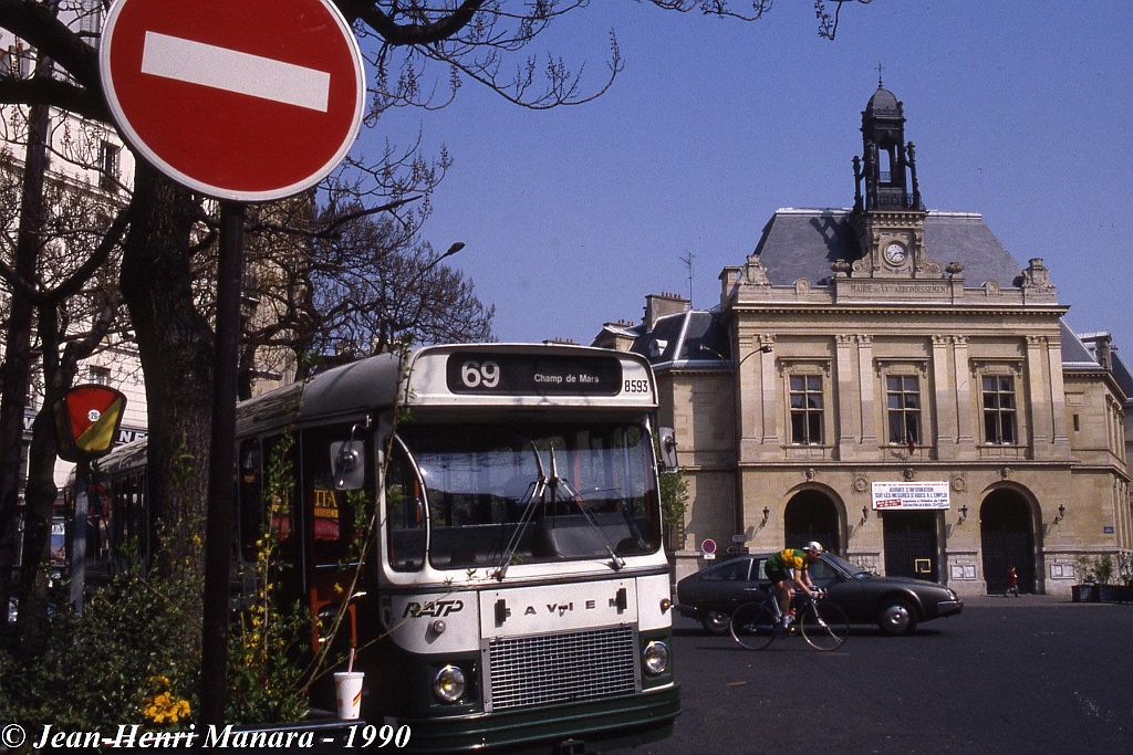 69_jhm-1990-0193-18411416202_o.jpg - © Jean-Henri Manara - Merci à Jean-Henri Manara