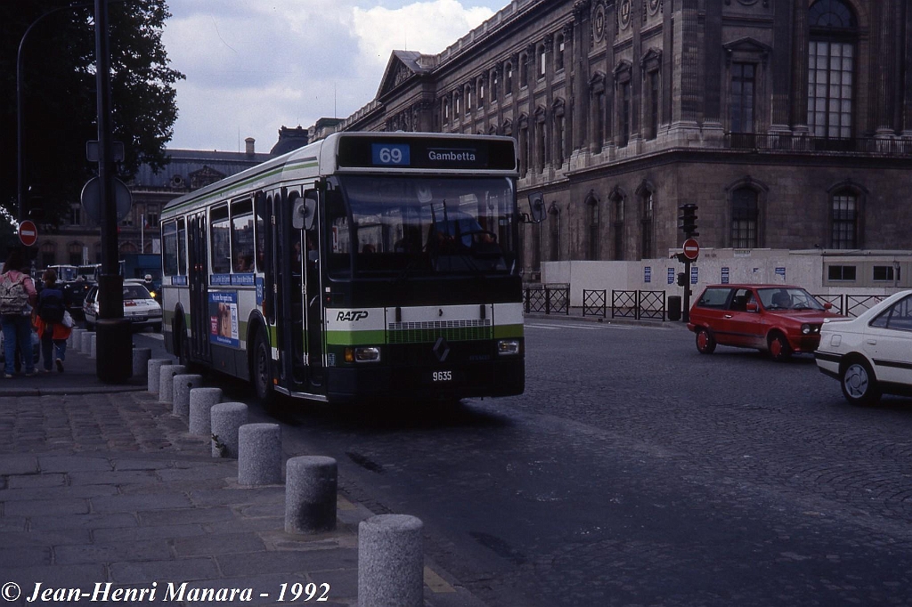 69_jhm-1992-0472---france-paris-ratp-autobus_15916363569_o.jpg - © Jean-Henri Manara - Merci à Jean-Henri Manara