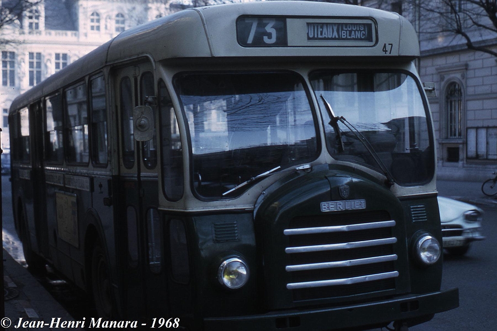 73_jhm-1968-0036---paris-ratp-autobus-berliet-pcs_6286491714_o.jpg